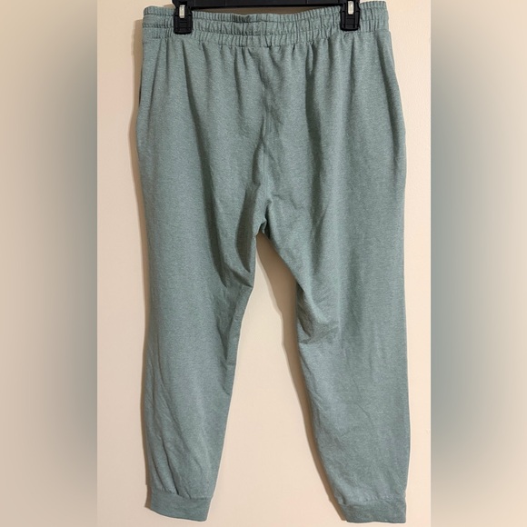 Vuori Performance Jogger in Iron Heather Size Large - Picture 7 of 8